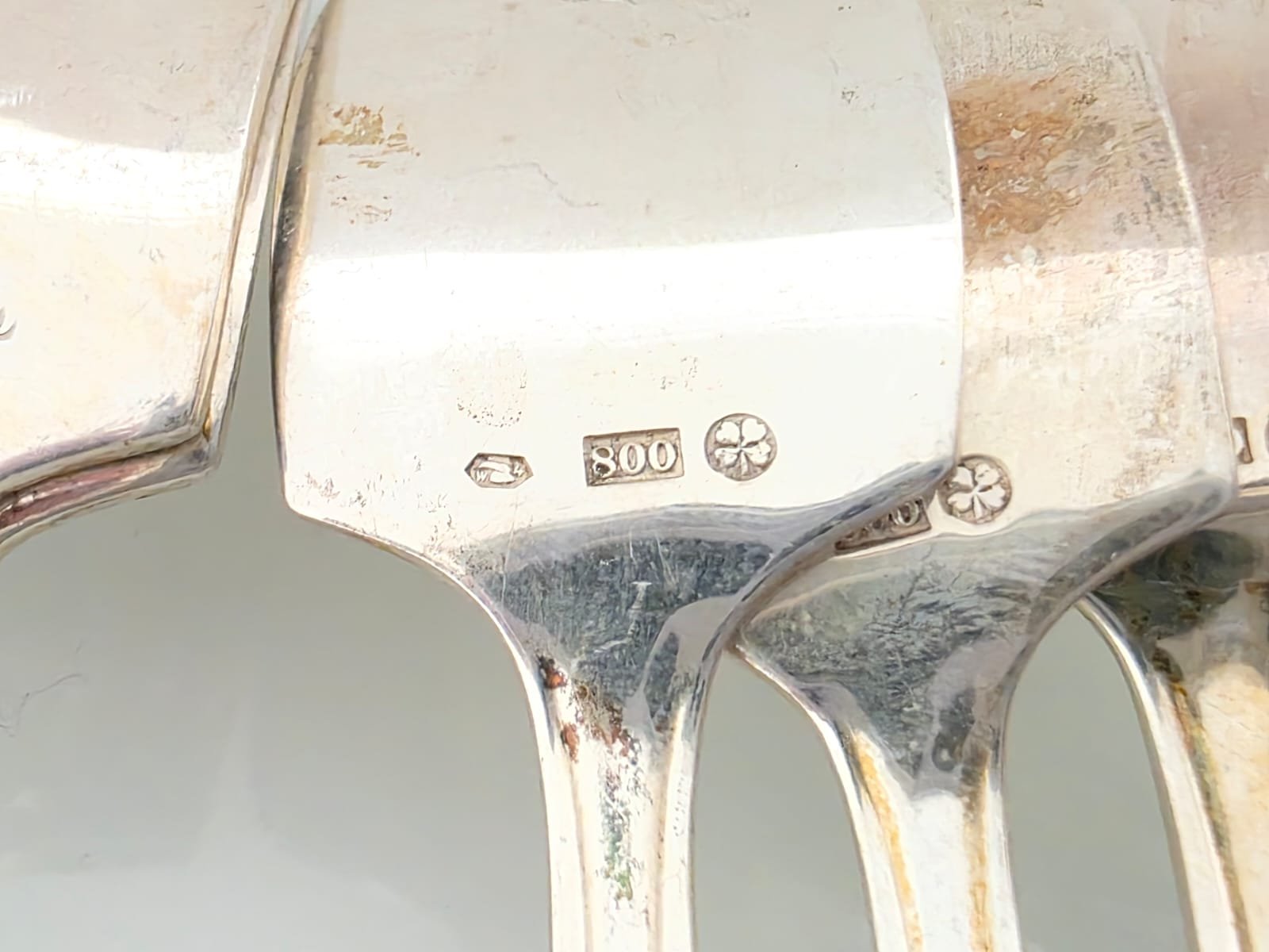 Komplettes Besteckset aus 800er Silber