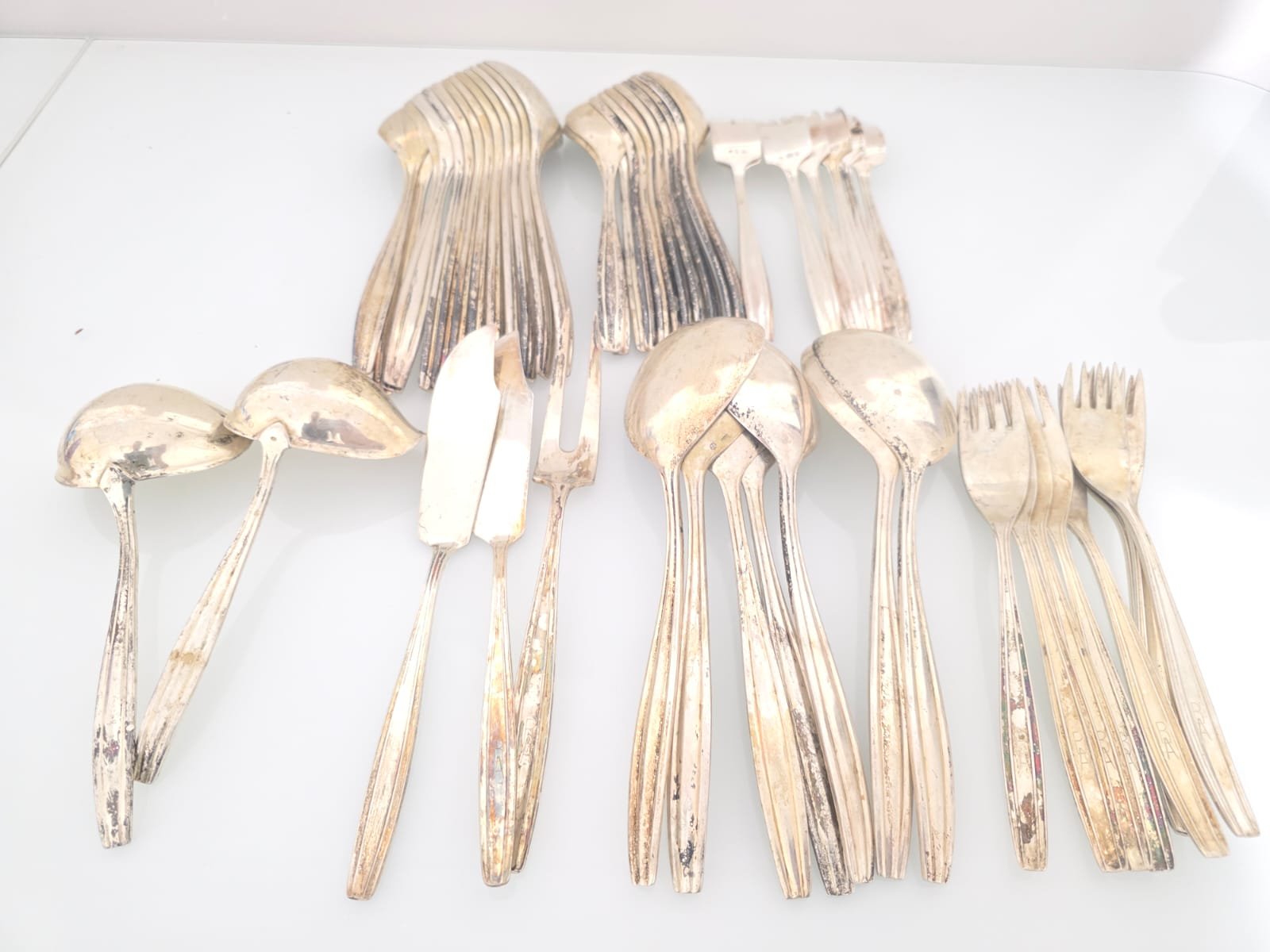 Silberbesteck Set Gesamtansicht