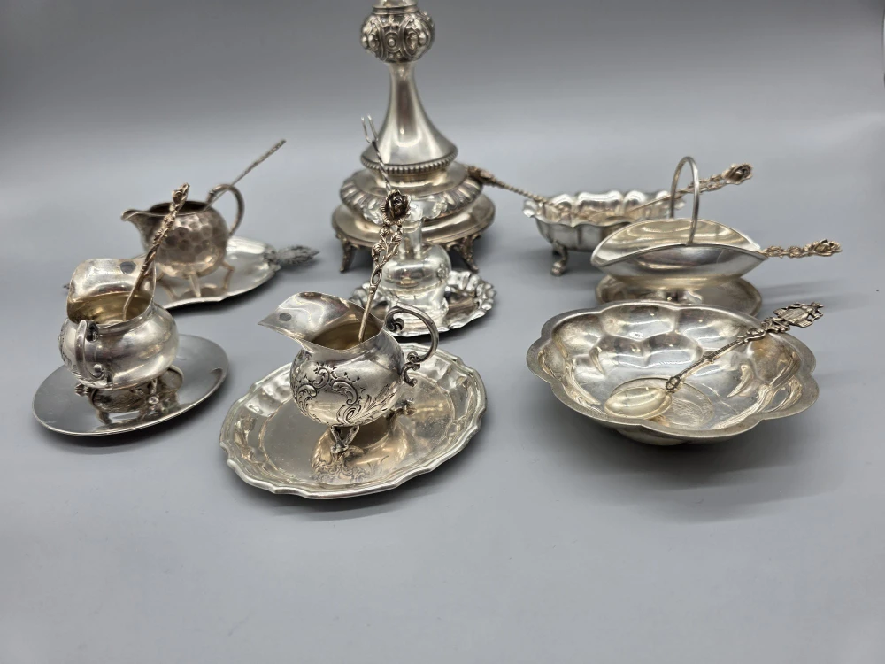 Ankauf von Silber-Kännchen, Schalen und Servierteilen