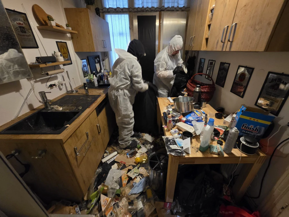 Entrümpelung Schwarzenbach, 2803